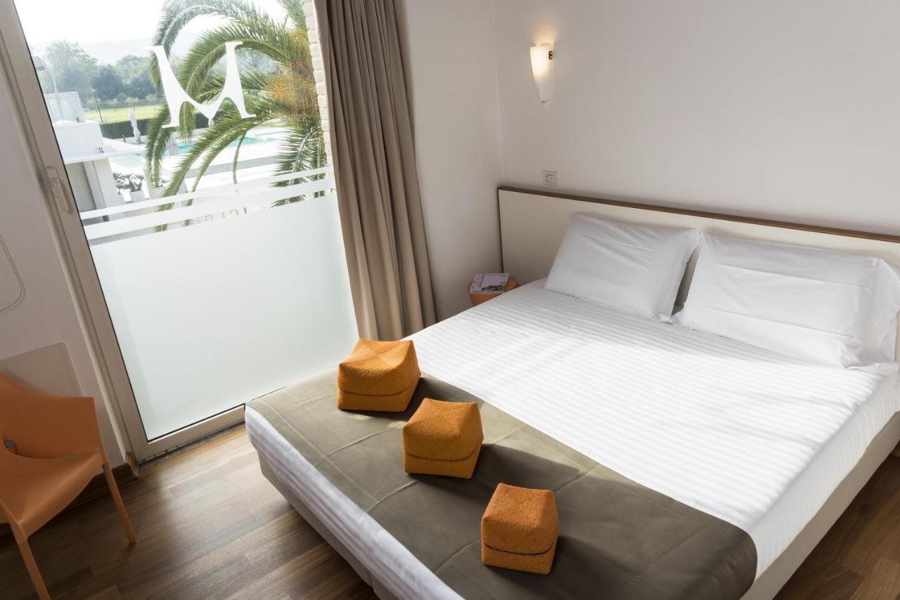 Finis Africae Hotel セニガッリア エクステリア 写真
